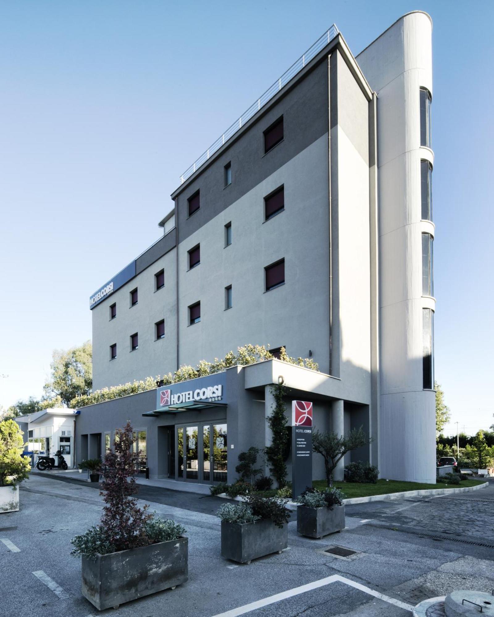 Best Western Hotel Corsi Torrimpietra Exterior foto